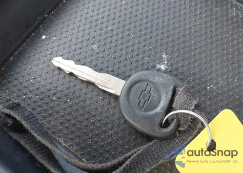 2003 Chevrolet Silverado 1500 Ls z USA, uszkodzony, nr VIN 2GCEC19V631156876